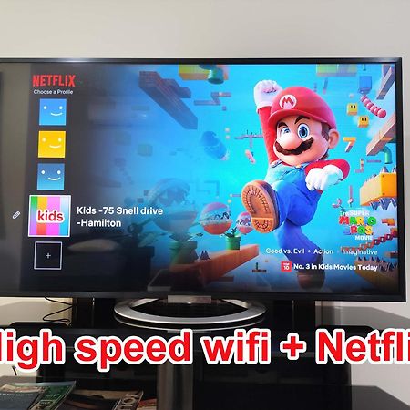 3-Bedroom House-Big Yard- Netflix 해밀턴 외부 사진